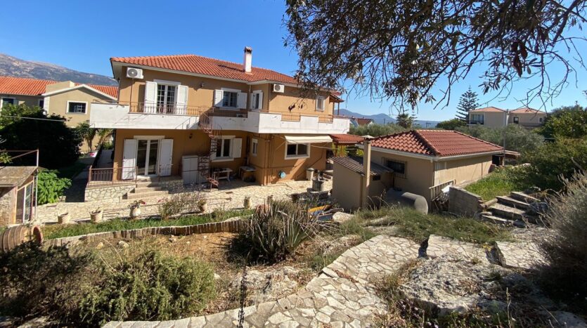 Apartment Complex with Panoramic Views of Argostoli Bay