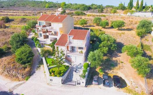 Elegant Stunning View Villa in Kompothekrata