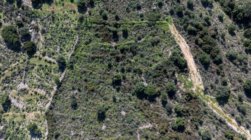 Prime Buildable Plot with Panoramic Views in Agia Efimia