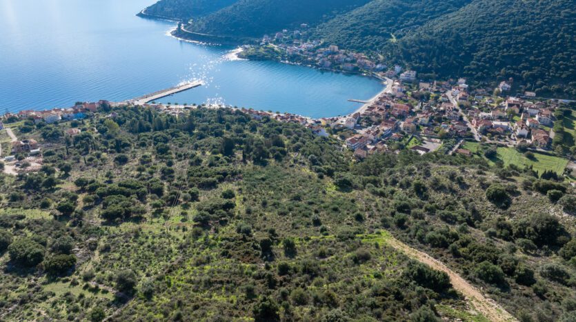 Prime Buildable Plot with Panoramic Views in Agia Efimia