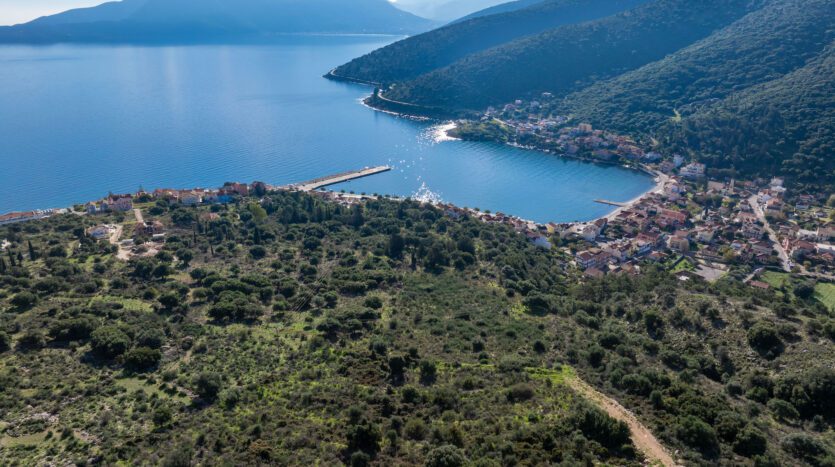 Prime Buildable Plot with Panoramic Views in Agia Efimia
