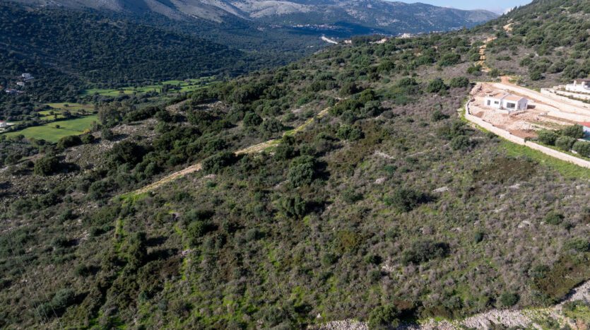 Prime Buildable Plot with Panoramic Views in Agia Efimia