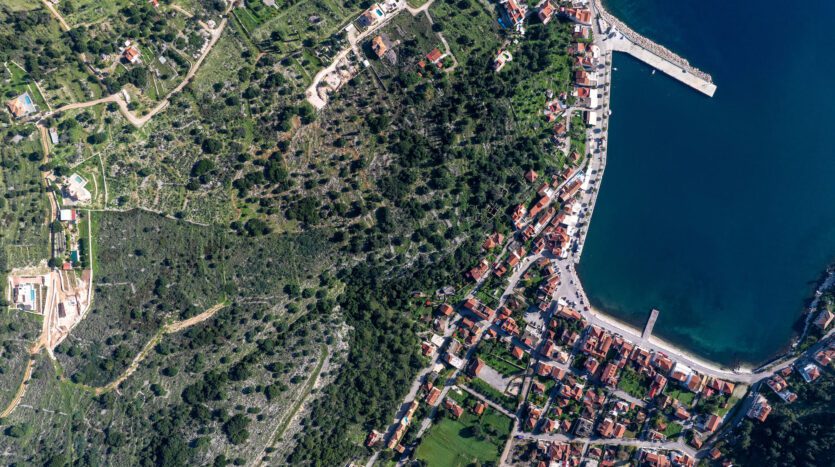 Prime Buildable Plot with Panoramic Views in Agia Efimia