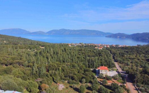 4-bedroom freehold apartment in Kefalonia — photo 4 of 5